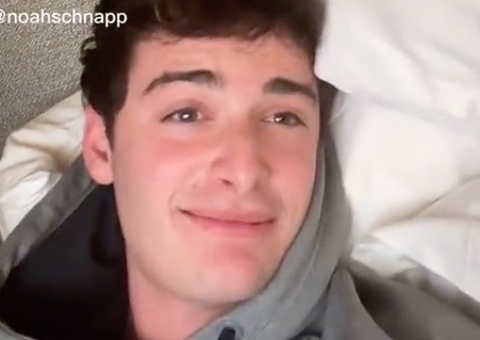 Noah Schnapp, de Stranger Things, revela que é gay e brinca com reação de amigos e familiares