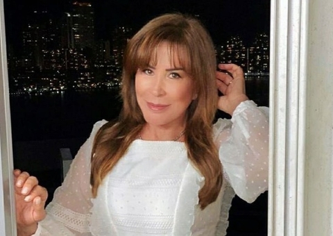 Zilu Camargo faz cirurgia de emergência após rejeição de silicone