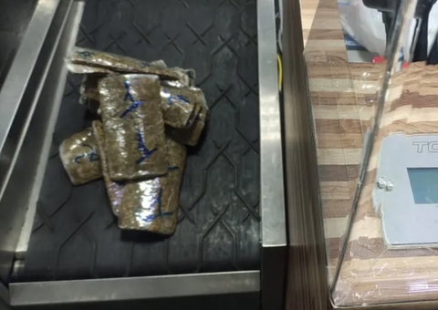 Homem é preso ao tentar embarcar em voo com drogas nas coxas em aeroporto de Manaus