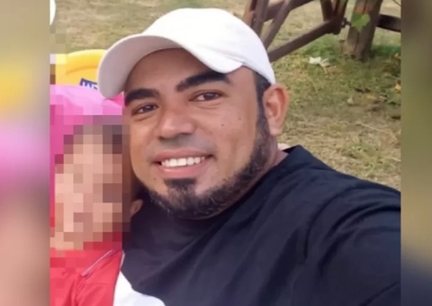 Esfaqueado, homem cai de ambulância, morre e corpo é 'esquecido' em rua