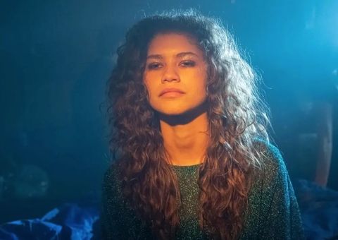 Globo de Ouro 2023: Zendaya leva prêmio de Melhor Atriz em Série de Drama por Euphoria
