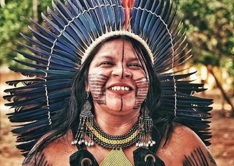 Líder indígena Sônia Guajajara toma posse e homenageia Dom e Bruno, assassinados no Amazonas 