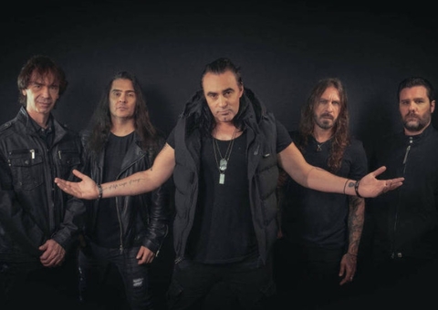 Shaman anuncia fim da banda após divergências políticas 