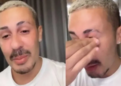 Carlinhos Maia chora após cartomante prever que ele ficará pobre