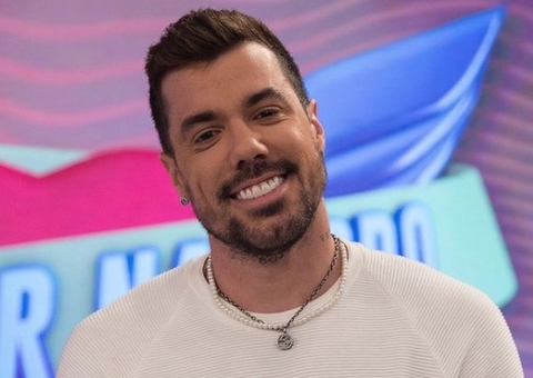 Lipe Ribeiro muda o visual e se arrepende: ‘ficou horrível’