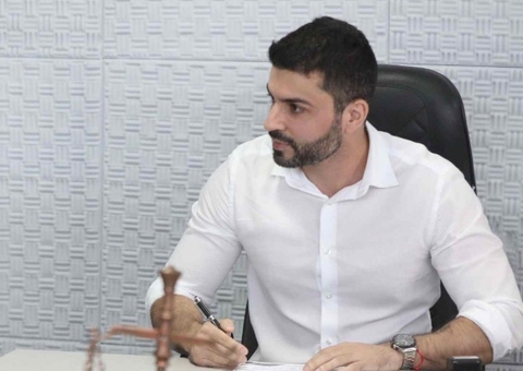 Governo do Amazonas mantém Jivago Afonso no comando da Suhab