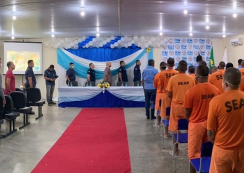 Detentos terão aulas de teologia dentro de presídio em Manaus