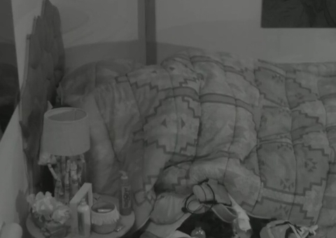 Bruna Griphao e Gabriel movimentam edredom após primeira festa do BBB23