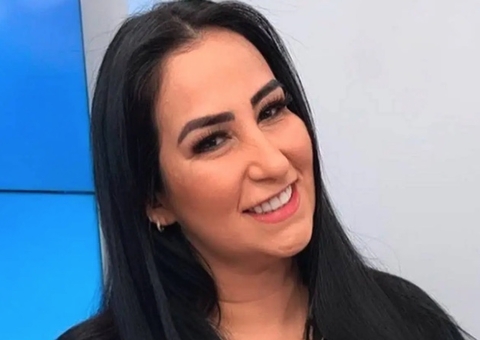 Fabíola Gadelha, a Rabo de Arraia, é demitida da Record TV