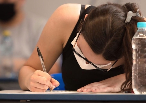 Prefeitura abre edital de processo seletivo com quase 600 vagas no Amazonas