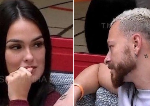 Larissa erra no português e é corrigida por Fred: 'posso te dar um toque?'