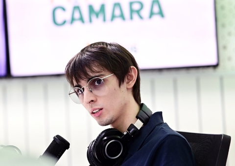 Às vésperas de se tornar deputado, Amom Mandel renuncia cargo de vereador