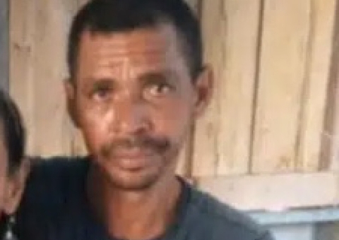 Mulher é presa em fila de banco por matar pai com golpe de facão no Amazonas