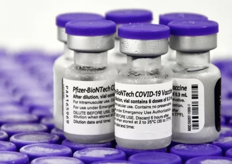 Brasil começa a vacinar com bivalente da Pfizer em 27 de fevereiro