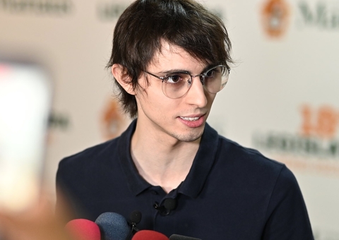 Amom assina renúncia e diz ter sido vereador com maior produtividade na história da CMM