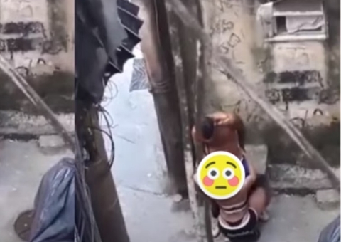 Saiba quem é o modelo em quem Anitta simulou sex0 oral em clipe