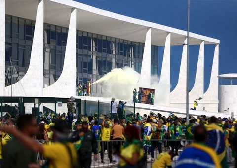 AGU pede afastamento de servidores envolvidos em vandalismo