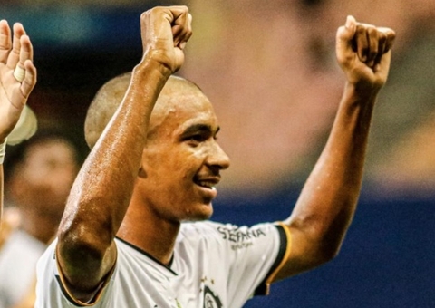 Decisivo no Rio-Nal, Vitinho marcou primeiro gol como profissional