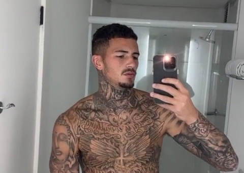 Goleiro do Internacional publica nude no Instagram por engano: ‘Grande Emerson'