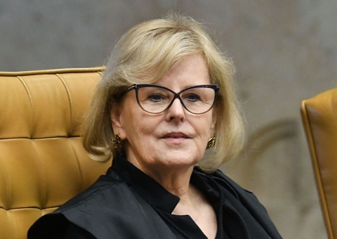 Rosa Weber abre Ano Judiciário do STF e diz que ataques golpistas não abalaram crença na democracia
