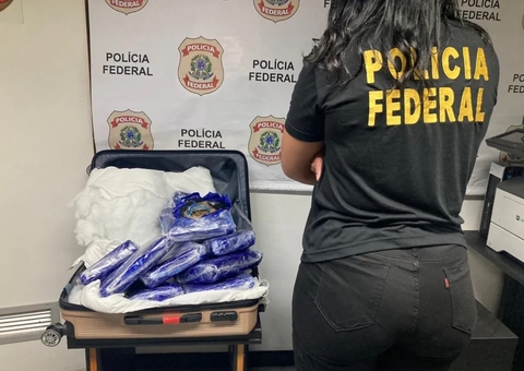 Homem sai de Manaus com drogas escondidas em travesseiros e é preso em aeroporto no Pará 