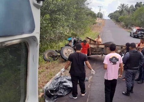 Caminhão perde controle em ladeira e motorista morre ao pular de caminhão no Amazonas
