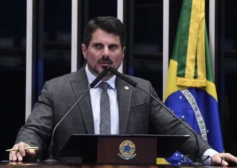 Senador liga Bolsonaro a plano golpista para gravar Moraes e barrar Lula