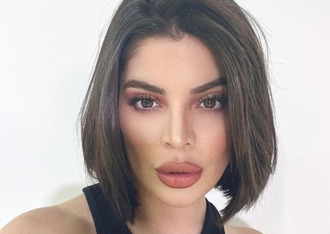 Gkay retira preenchimento do rosto e choca com antes de depois 