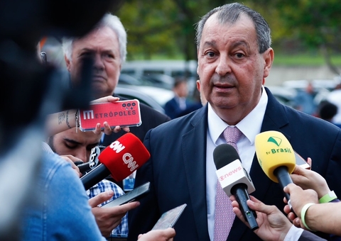 Omar Aziz defende que Conselho de Ética do Senado afaste Marcos do Val 