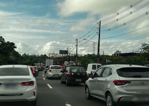 Volta às aulas gera congestionamento em várias zonas de Manaus 