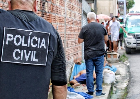 Jovem é perseguido e executado por pistoleiros em rua de Manaus