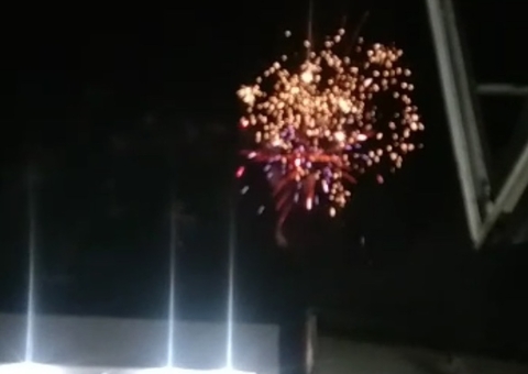 Manaus tem foguetório em aniversário de posse do Comando Vermelho na cidade; vídeos