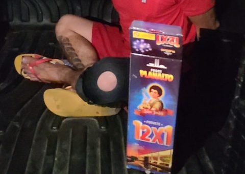 Membro do CV é preso enquanto se preparava para soltar fogos para facção em Manaus