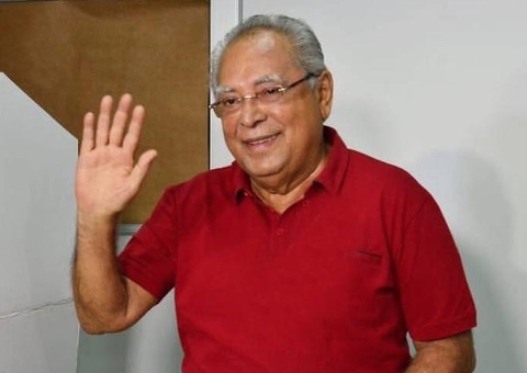 Corpo de Amazonino Mendes chega a Manaus nesta quinta