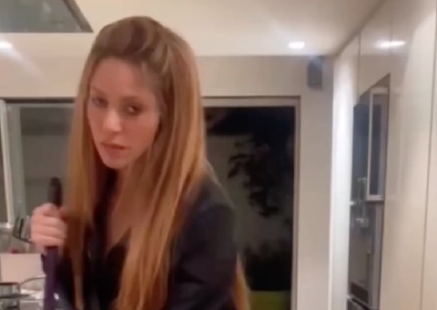 Em tom de deboche, Shakira canta música que fala de matar ex