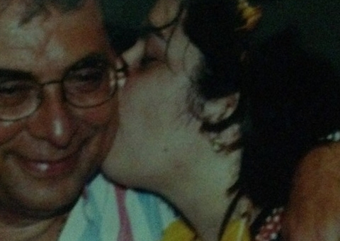 Filha de Amazonino Mendes faz homenagem ao pai: ‘Não se morre o que é eterno’