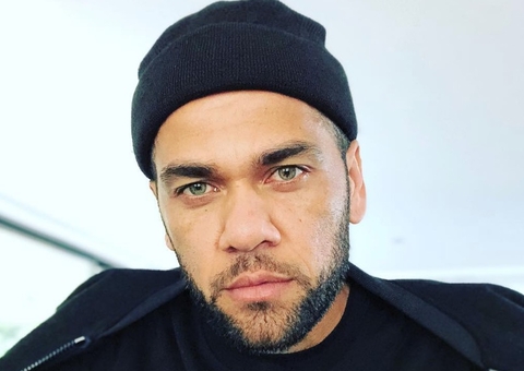 Acusado de estupro, Daniel Alves diz que estava bêbado e não se lembra de nada