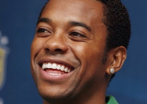 Caso Robinho: Itália pede execução da pena do ex-atacante no Brasil