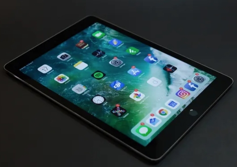 Saiba como participar de leilão da Receita Federal com iPad e notebook por R$ 1 mil