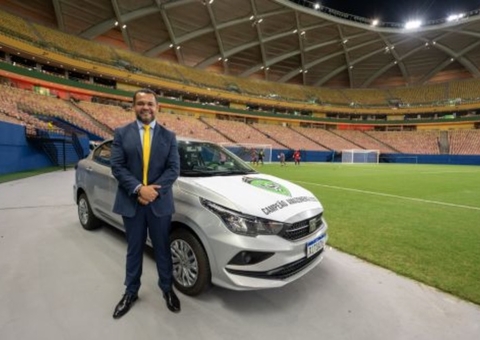 Manaus FC recebe carro zero quilômetro como premiação da CBF