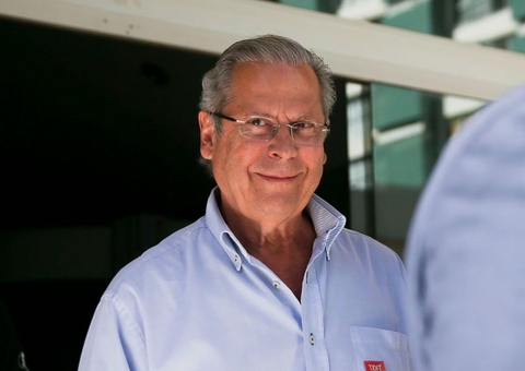 José Dirceu passa por cirurgia de emergência na cabeça e está na UTI