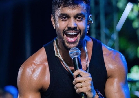 Cantor Lincoln Senna é internado em UTI após shows no Carnaval de Salvador