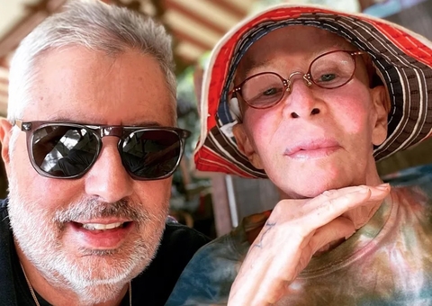Marido fala sobre estado de saúde de Rita Lee, que está internada no Albert Einstein