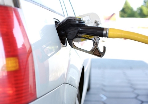 Ministério da Fazenda anuncia reoneração de combustíveis