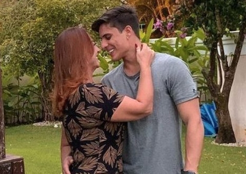 Namoro de Tiago Ramos e Nadine vive crise após suposta traição no Carnaval