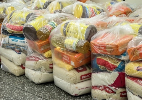 Prefeitura cancela licitação após MPAM apontar sobrepreço na compra de cestas básicas