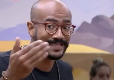 BBB23: Ricardo detona Juliette durante conversa com Bruna Griphao