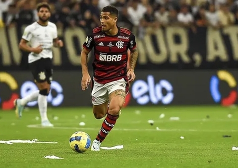Flamengo transfere quase R$ 2 milhões para conta de xará de jogador