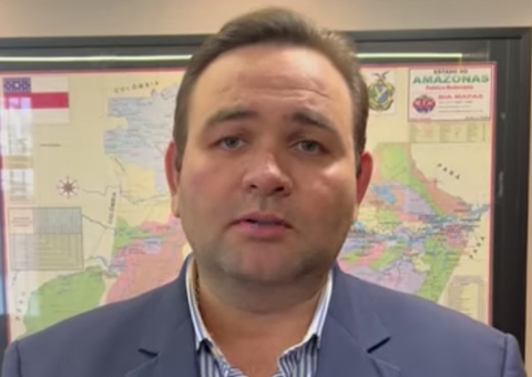 Prefeito é investigado por suspeita de construir casa de férias com madeira ilegal no Amazonas