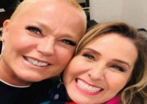 Ex-paquita Andréa Sorvetão é excluída de homenagens a Xuxa e marido reage 